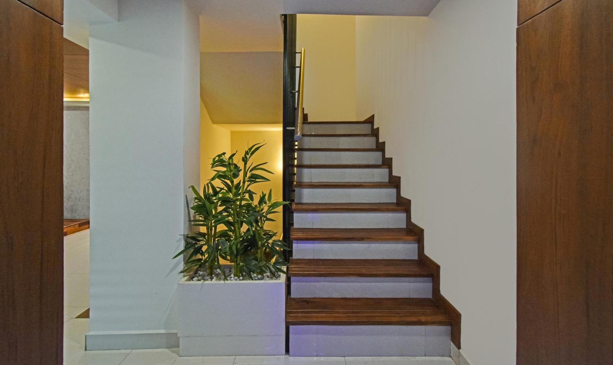 Hotel Itsy Deluxe Chennai