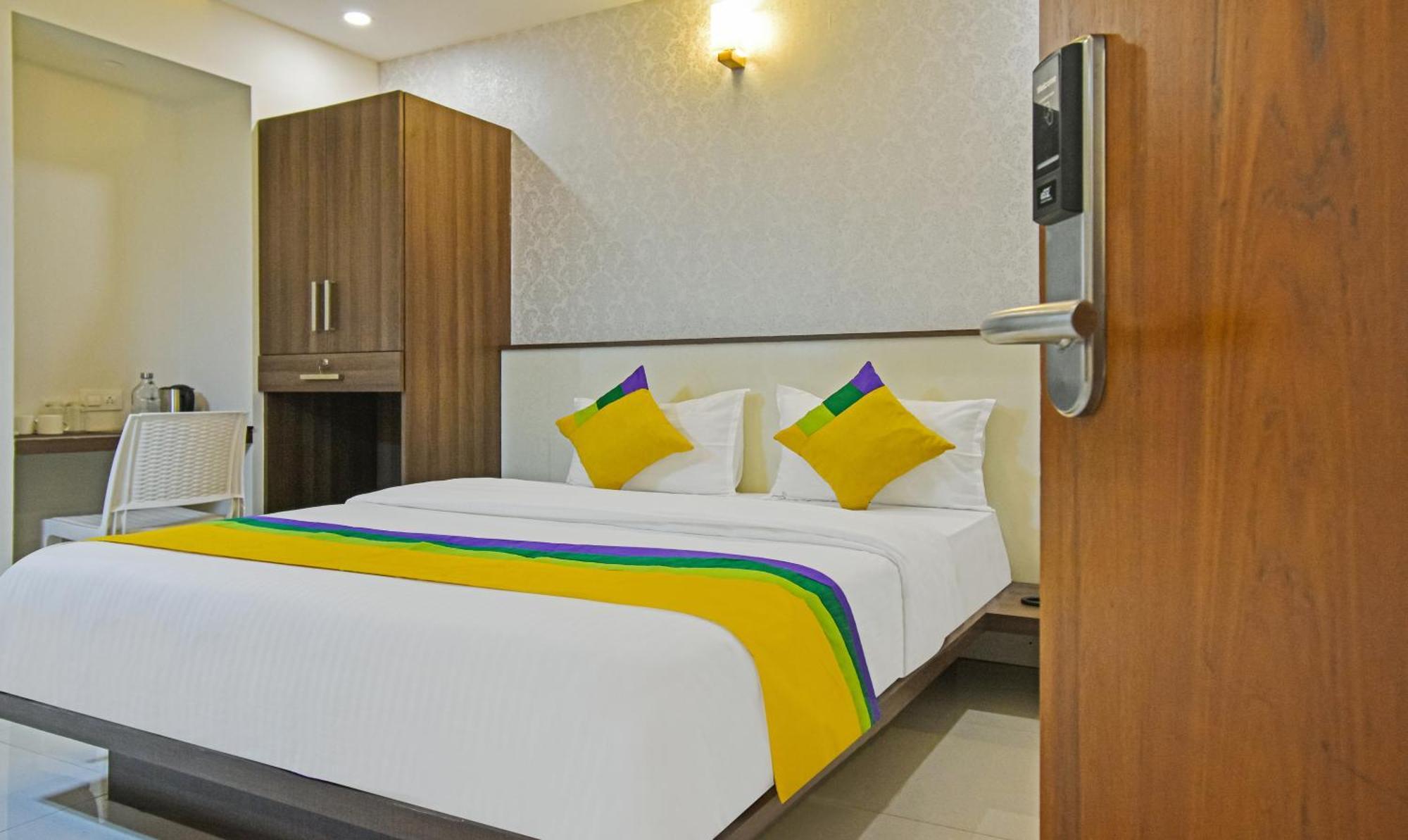 Itsy Deluxe Hotel